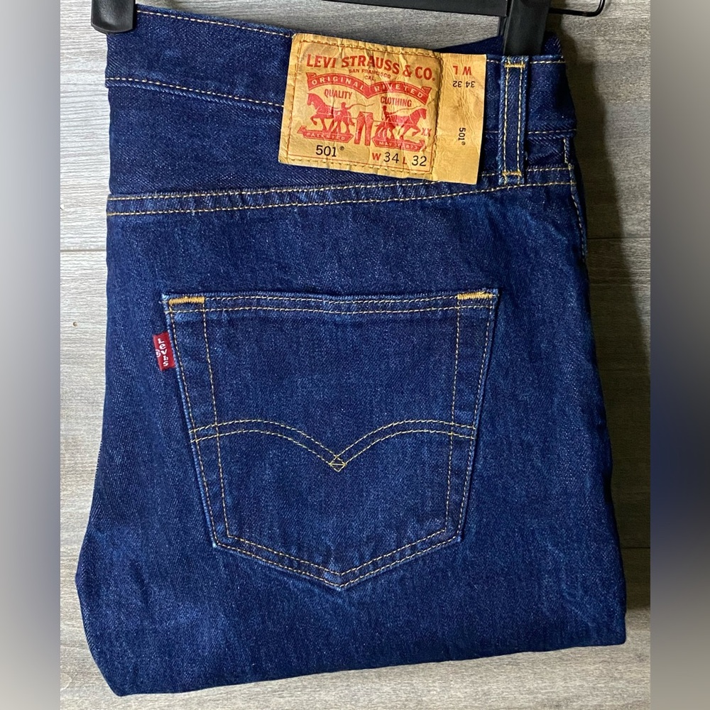 MEN'S LEVI 501 RINSE DARK WASH ORIGINAL FIT BUTTON FLY - 00501-0115